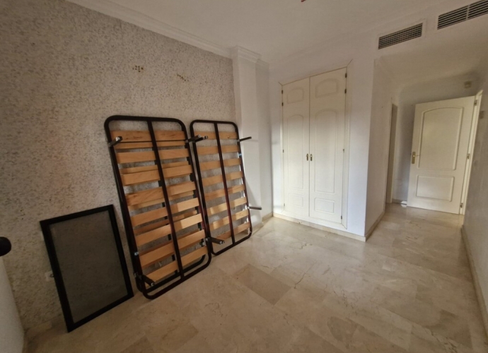 Appartement milieu d’Etage situé à Elviria - 10