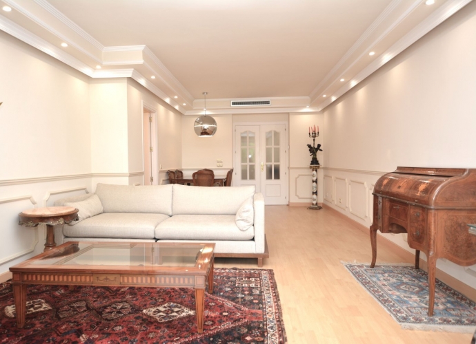 Apartamento Planta Media en Marbella - 4
