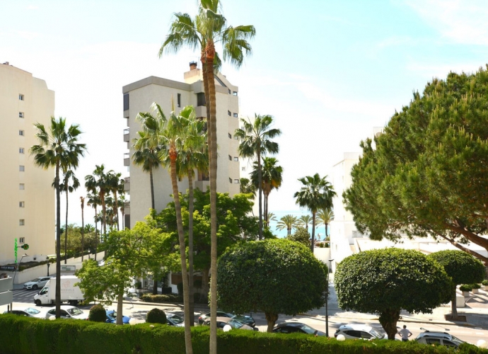 Apartamento Planta Media en Marbella - 9