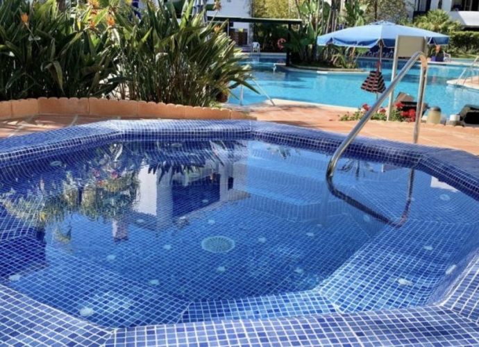 Appartement milieu d’Etage situé à Elviria - 2
