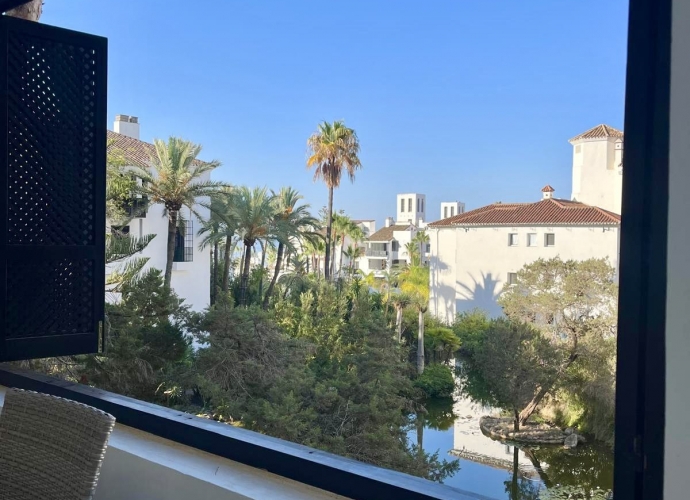 Appartement milieu d’Etage situé à Elviria - 7