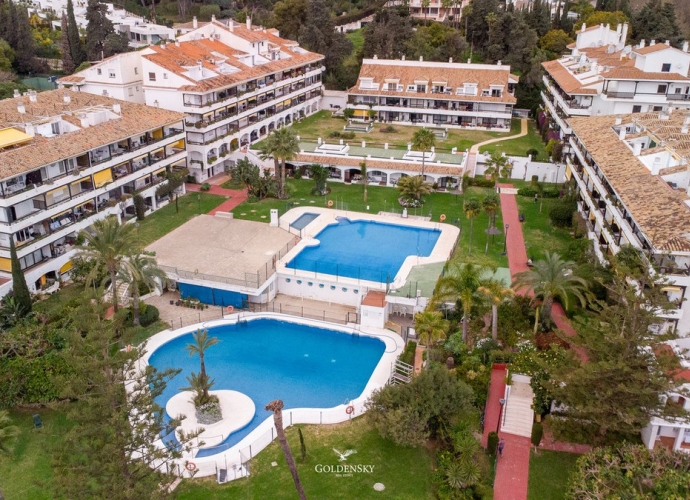 Apartamento Planta Media en Marbella - 8