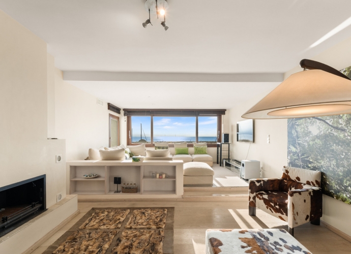 Appartement milieu d’Etage situé à Puerto Banús - 3