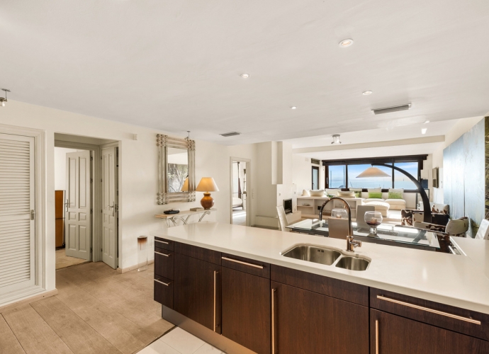 Appartement milieu d’Etage situé à Puerto Banús - 5