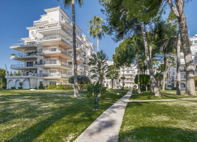 Apartamento Planta Baja en Puerto Banús - 4