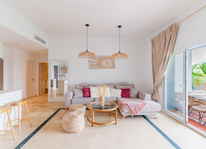 Apartamento Planta Baja en Benahavís - 1