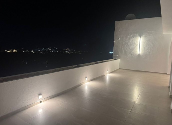 Apartamento Planta Media en Aloha - 4