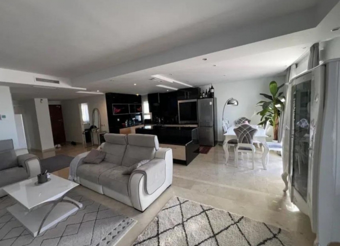 Apartamento Planta Media en Nueva Andalucía - 1