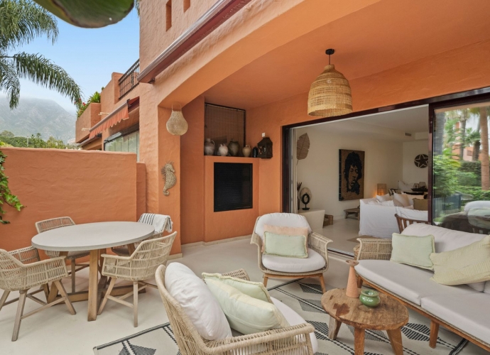 Townhouse Terraced in The Golden Mile - 3