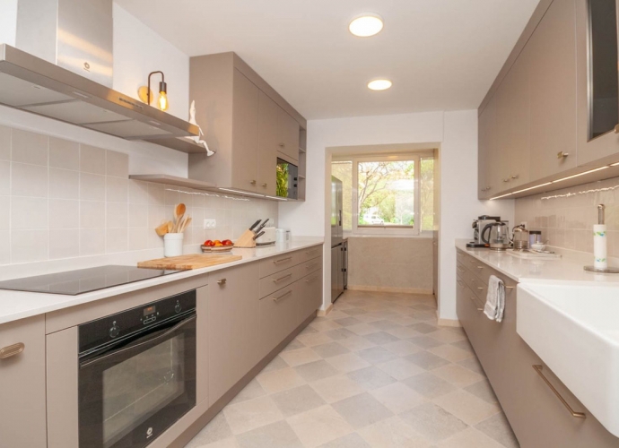 Appartement milieu d’Etage situé à Elviria - 4