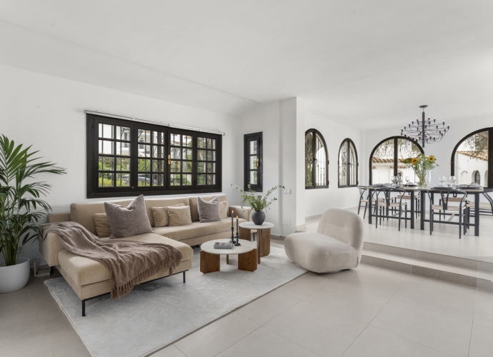 Apartamento Planta Media en Nueva Andalucía - 1