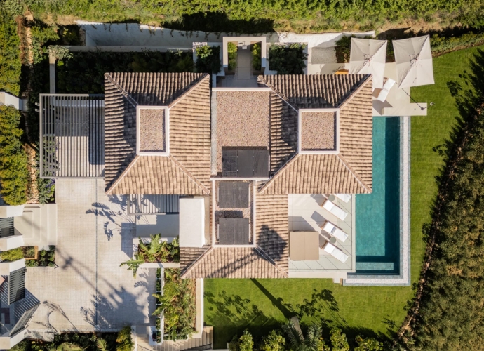 Villa Detached in The Golden Mile - 6