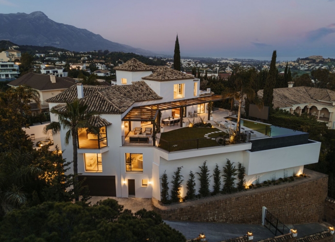 Villa Independiente en Benahavís - 1