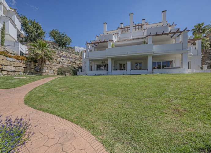 Apartamento Planta Baja en Nueva Andalucía - 3