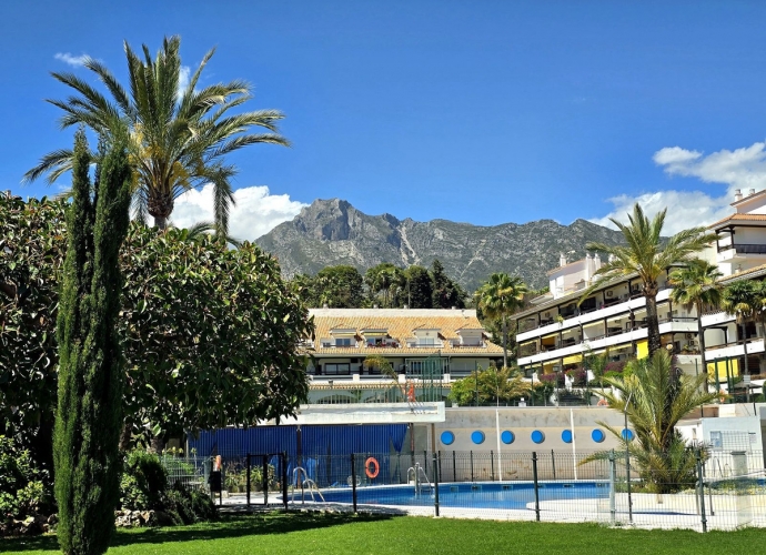 Apartment Penthouse in The Golden Mile - 9