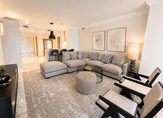Apartamento Planta Media en Nueva Andalucía - 2