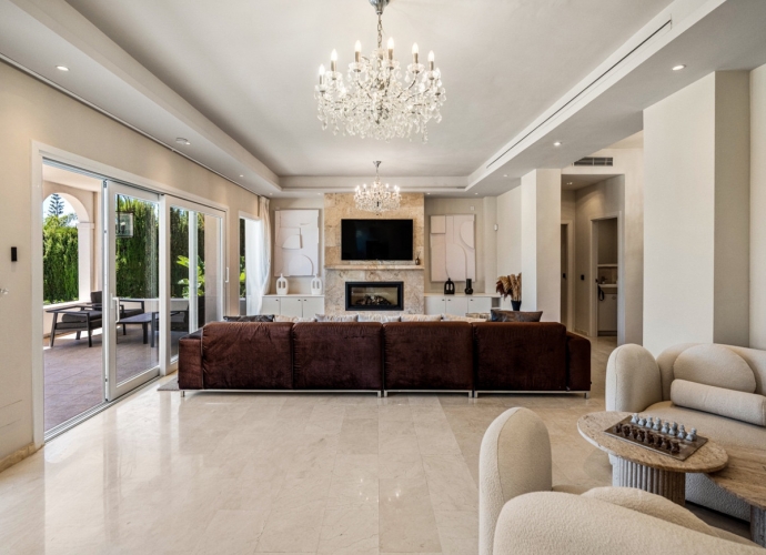 Villa Independiente en Nueva Andalucía - 8