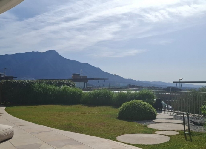 Apartamento Planta Baja en La Quinta - 3