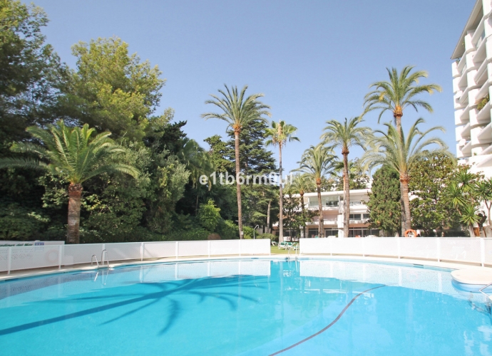 Apartamento Planta Media en The Golden Mile - 1