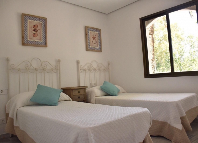 Appartement rez de chaussée situé à Elviria - 7