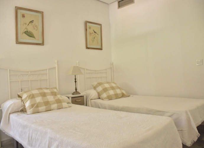 Appartement rez de chaussée situé à Elviria - 8