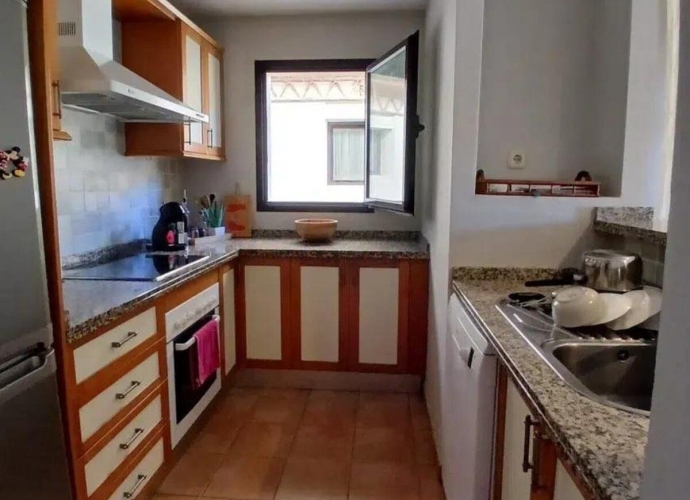 Apartment Middle Floor in Río Real - 8