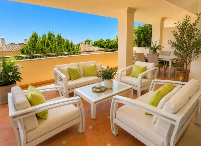 Apartamento Planta Media en Sierra Blanca - 2