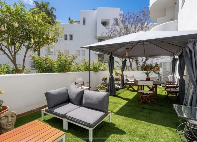 Apartamento Planta Baja en Marbella - 1