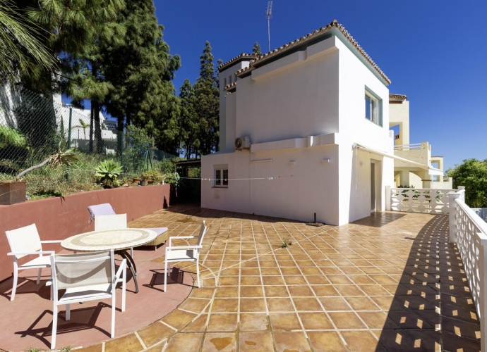 Villa Independiente en Marbella - 2