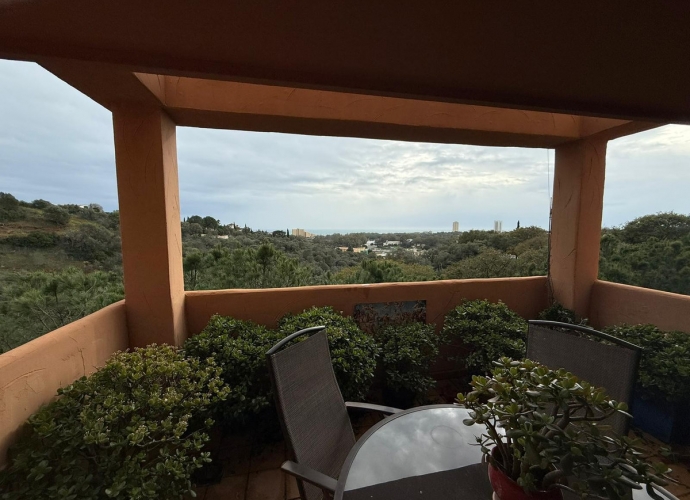 Apartamento Planta Media en Marbella - 1