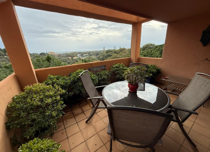 Apartamento Planta Media en Marbella - 2