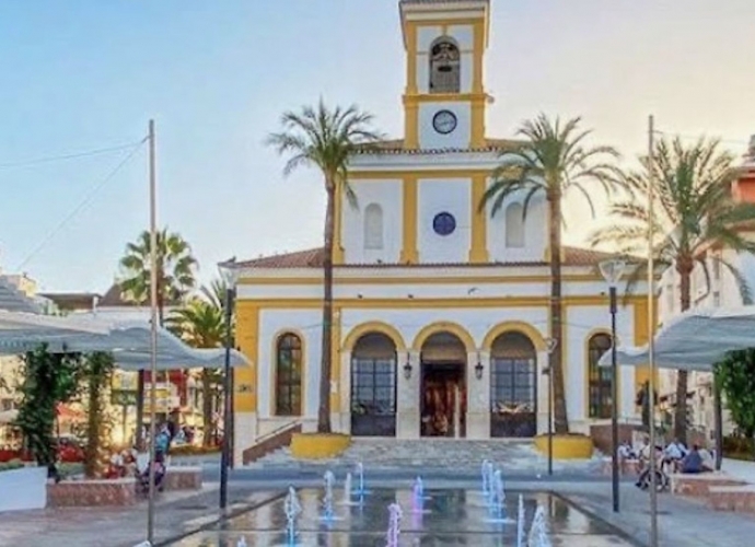 Apartamento Planta Baja en San Pedro de Alcántara - 1