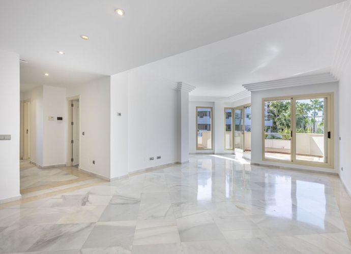 Apartamento Planta Media en Aloha - 3
