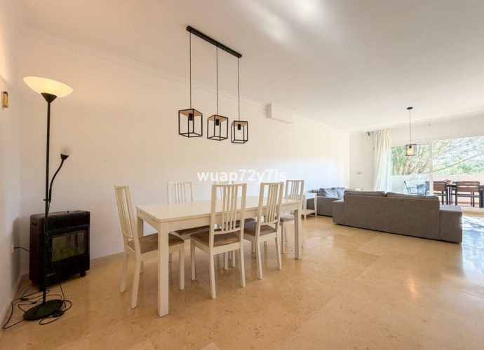 Apartment Middle Floor in Elviria - 4