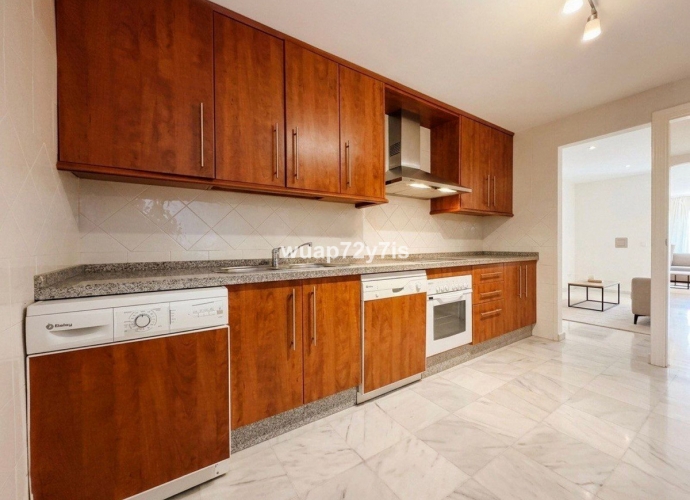 Apartment Middle Floor in Elviria - 6