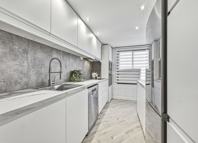 Apartamento Planta Media en Nueva Andalucía - 2
