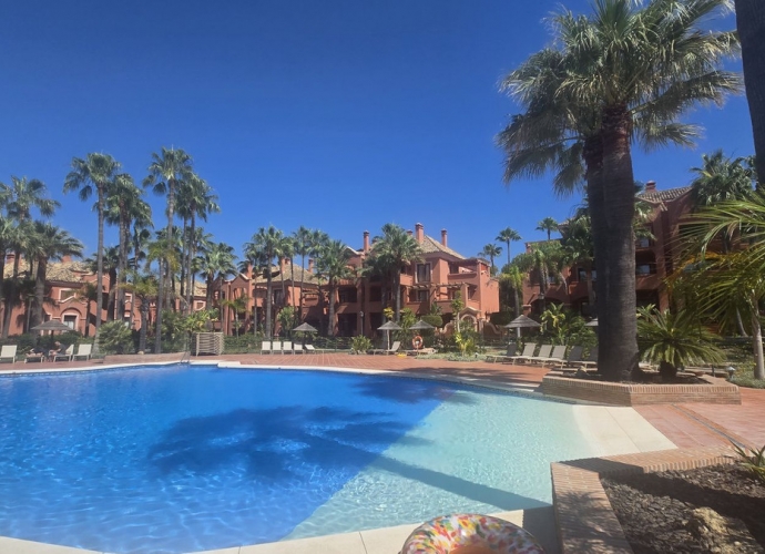 Apartment Ground Floor in Puerto Banús - 1