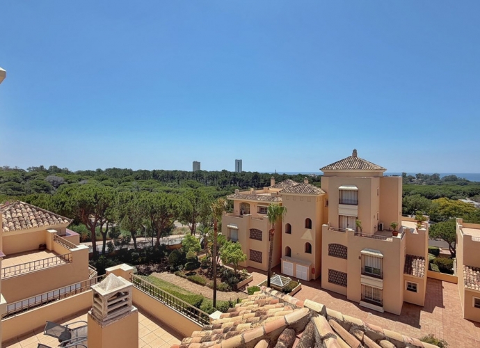 Apartment Penthouse Duplex in Elviria - 4