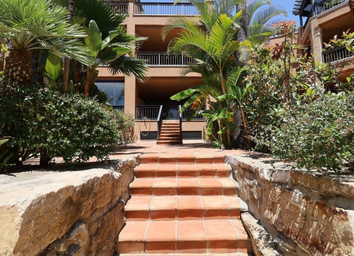 Apartamento Planta Baja en San Pedro de Alcántara - 8
