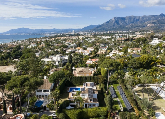 Villa Independiente en Los Monteros - 9
