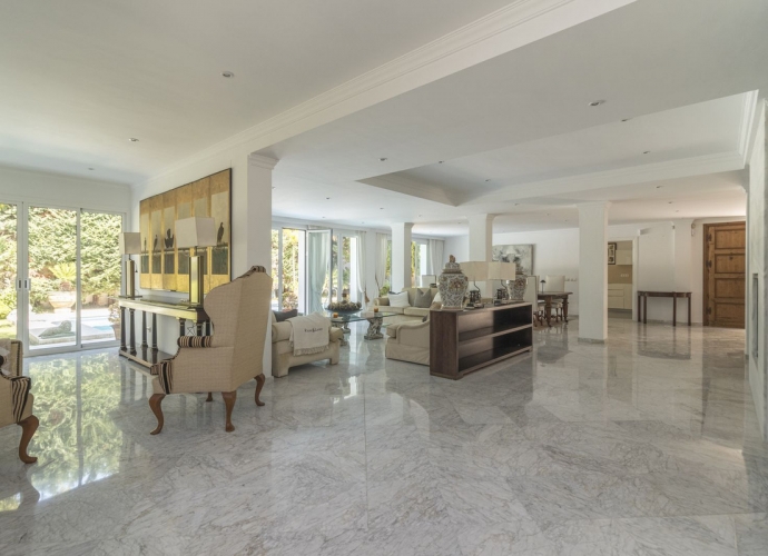 Villa indépendante situé à Los Monteros - 9