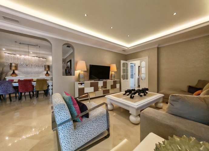 Villa Detached in Elviria - 5
