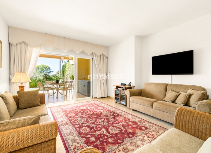Appartement rez de chaussée situé à Elviria - 2