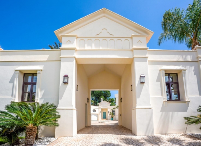 Villa Independiente en Guadalmina Baja - 2