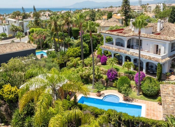 Villa indépendante situé à Bahía de Marbella - 1