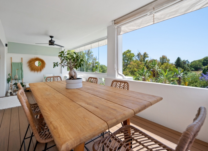 Apartamento Planta Media en The Golden Mile - 4