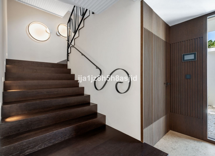 Villa Independiente en The Golden Mile - 10