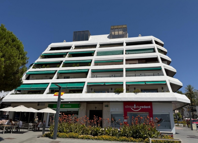 Apartamento Planta Media en San Pedro de Alcántara - 1