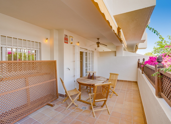 Apartamento Planta Baja en The Golden Mile - 4
