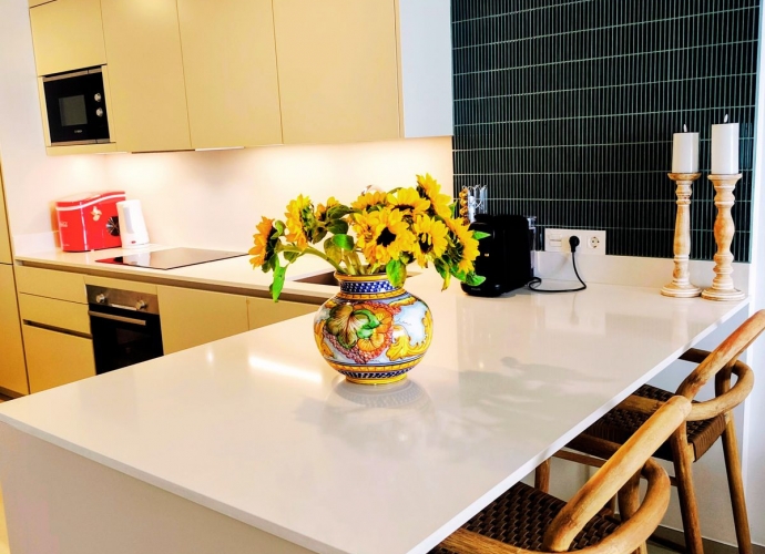 Apartment Middle Floor in Elviria - 9